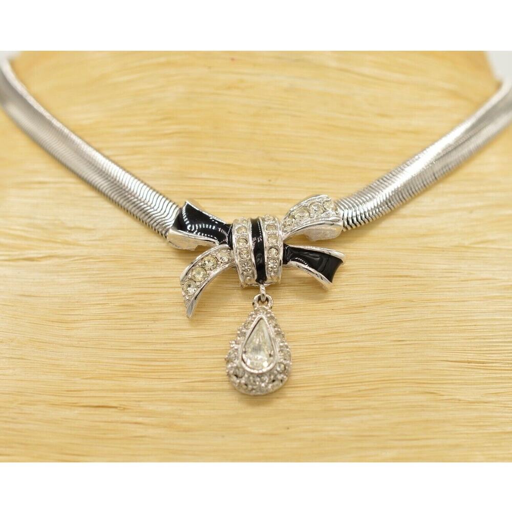 Givenchy Vintage Choker Necklace Crystal Black Bow Pendant Snake Signed Bin7